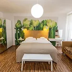 Palac Daun - * Znojmo