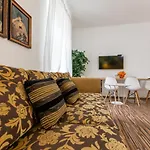 Apartman Palac Daun - *