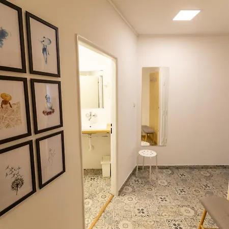 Appartement Palac Daun - *