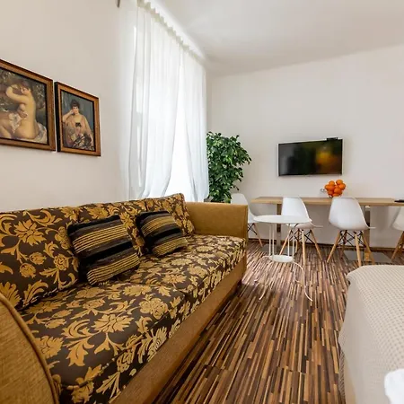 Palac Daun - Studio Apartment *