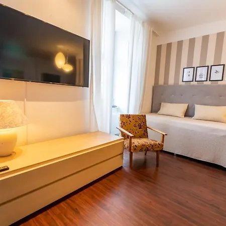 Palac Daun - Studio * Znojmo