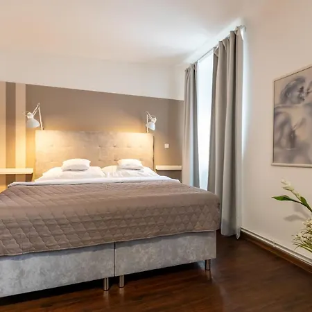Palac Daun - Studio Apartment Znojmo