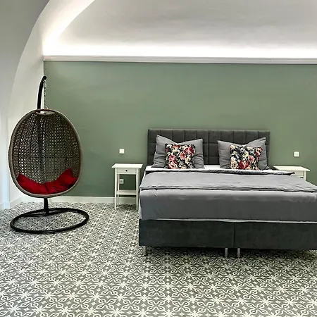 Palac Daun - Studio * Znojmo