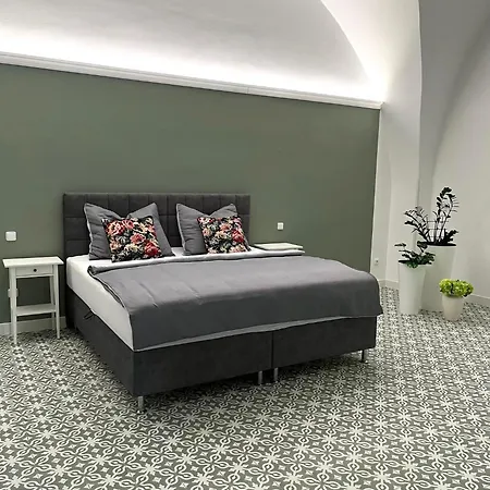 Palac Daun - Studio Znojmo